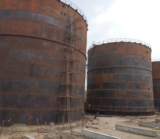 Construction of storage tanks